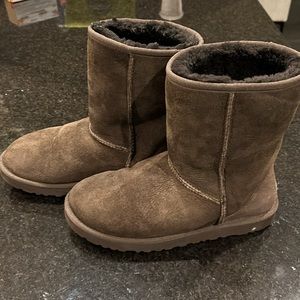 Brown UGG boots. Size 9.